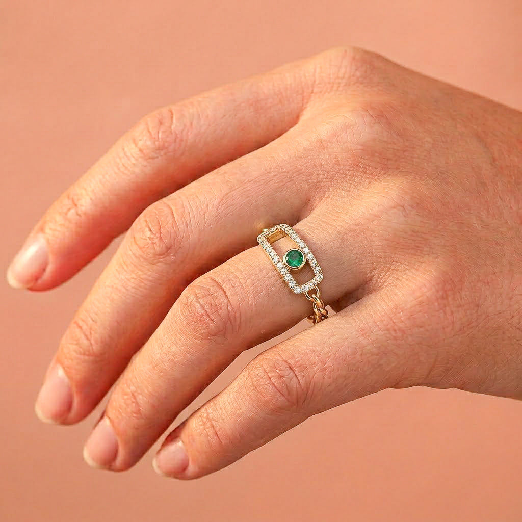 The Emerald Link Pavé Ring