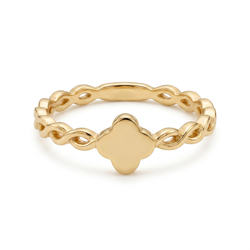 Ring The Lucky Clover Twisted