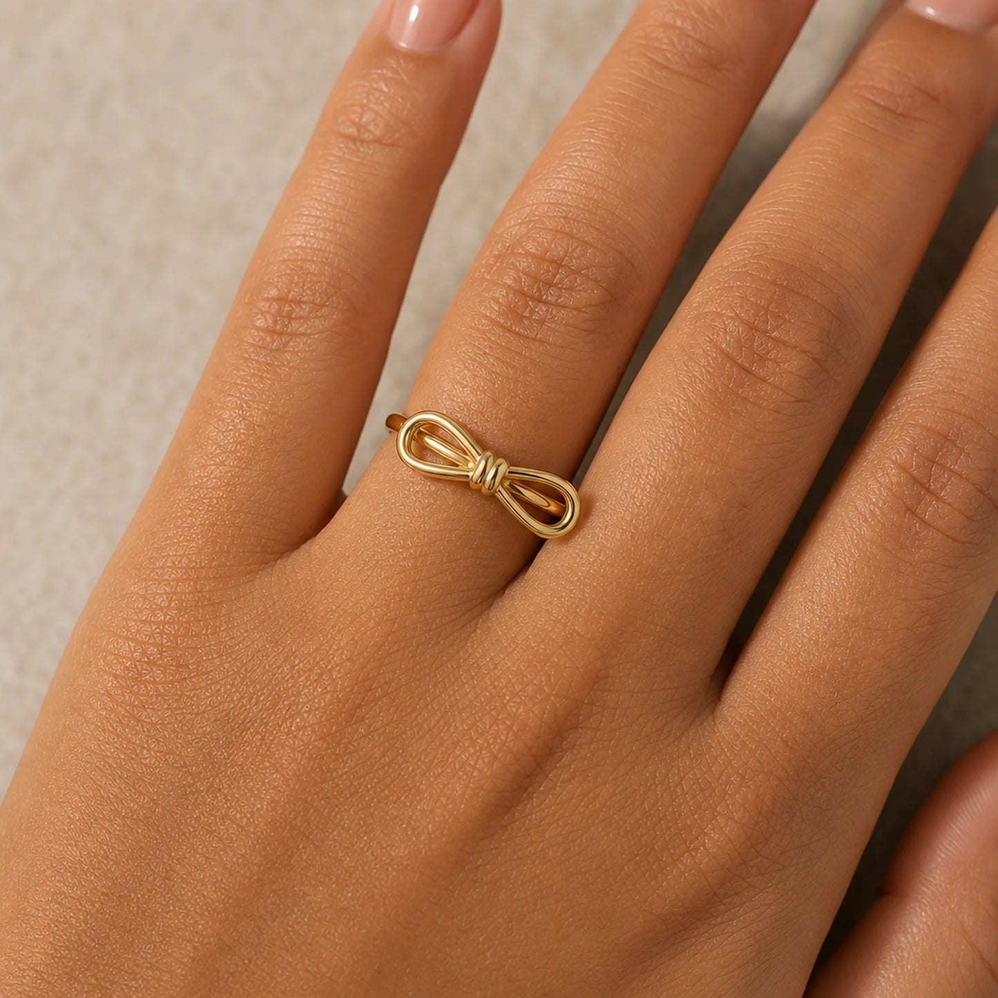 The Noeud Delicate Bow Ring